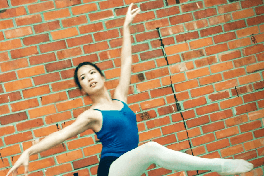 joann Advanced ballet dancer